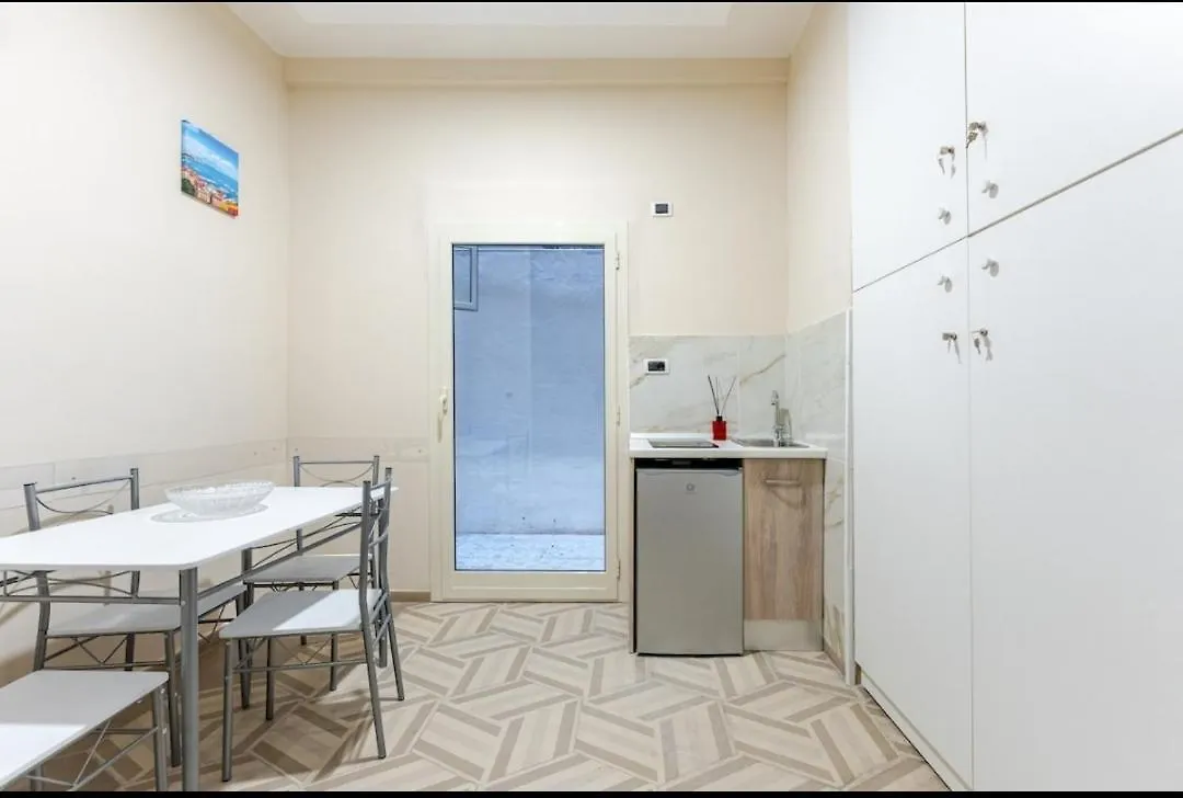 Napoli Centro Rooms Bed & Breakfast